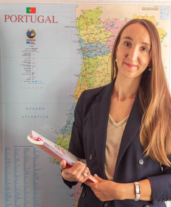 Юлия Преподаватель - Специалисты в Португалии — WithPortugal