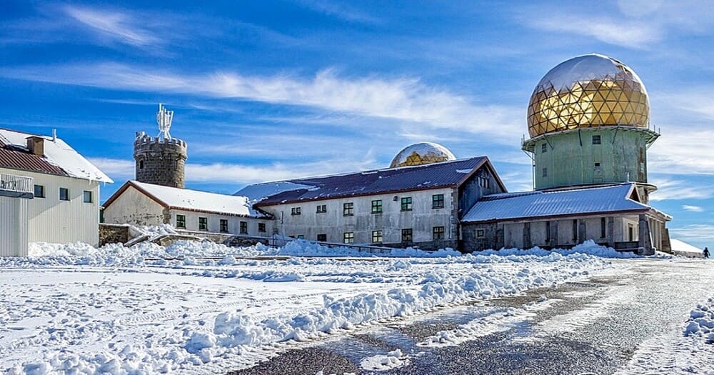 Изображение 5. Вершина горного хребта Серра-да-Эштрела