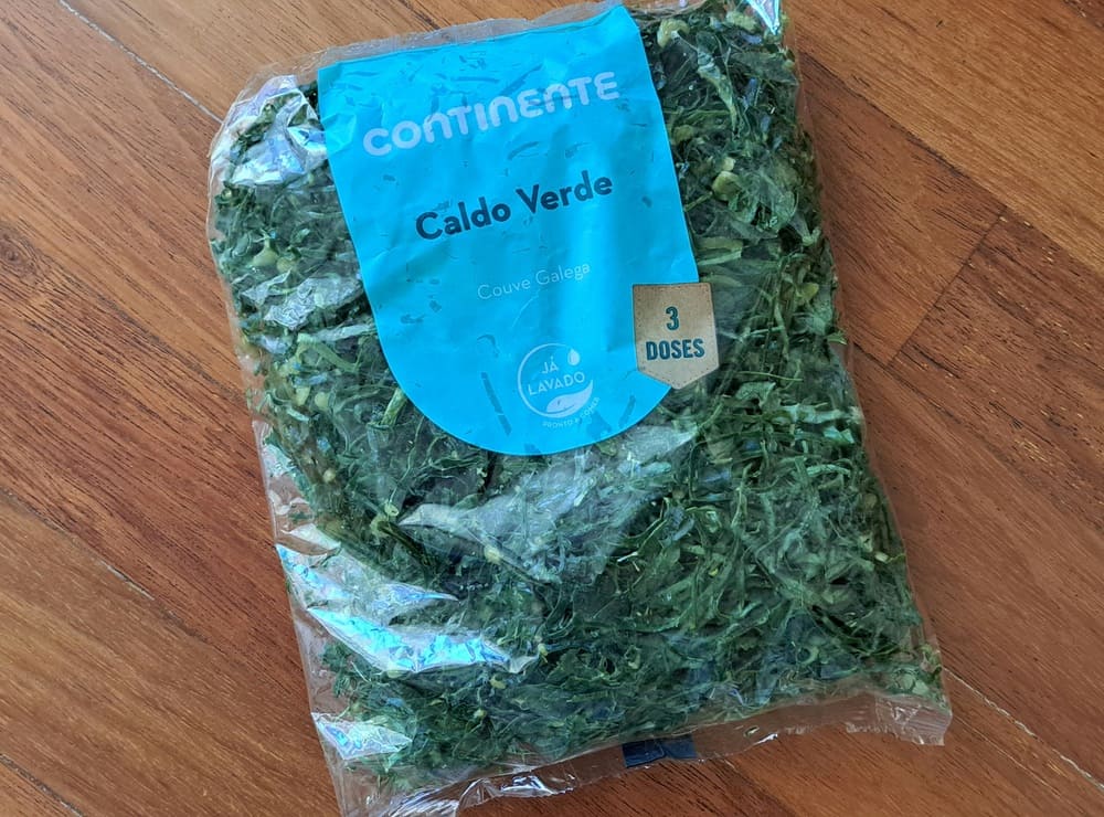 Image: Bagged Kale sprouts from the Continente store. 